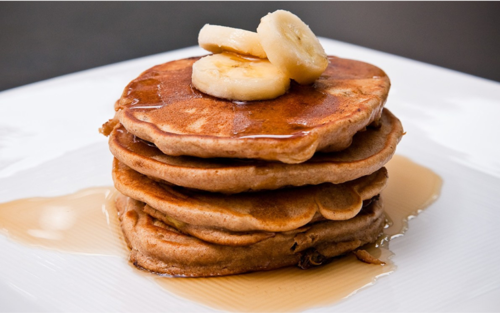 Panqueca de Banana com Aveia. Panqueca de Banana com Aveia.